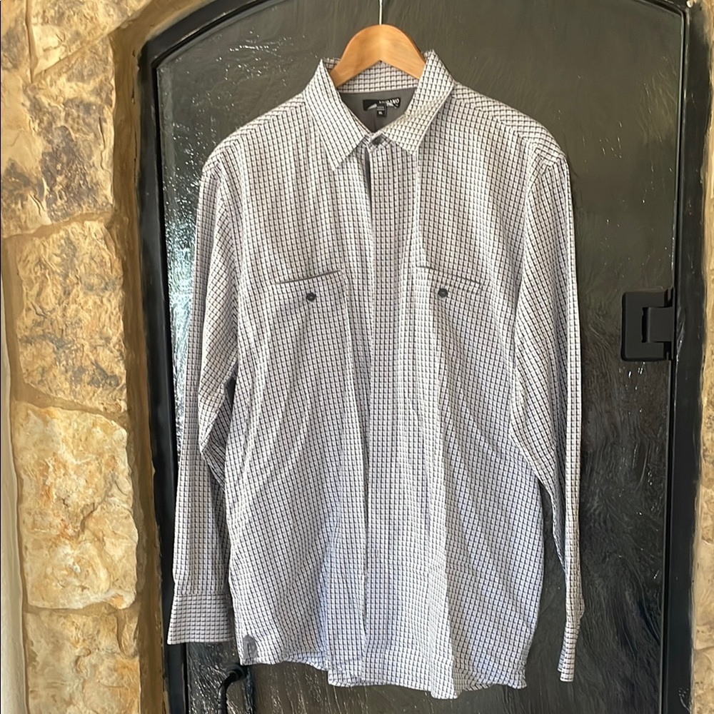 Murano Casual Black and White Button Down Shirt